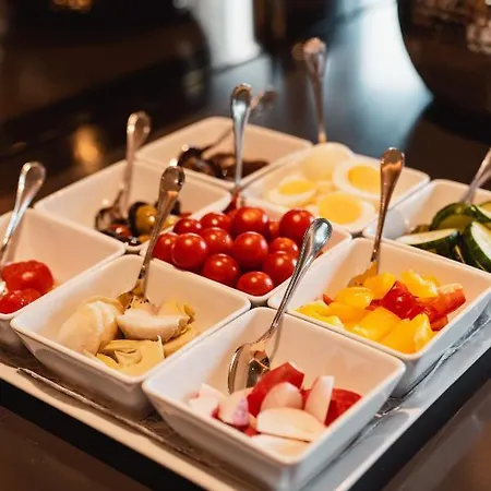 Hotel Mons Wine Passion 4*