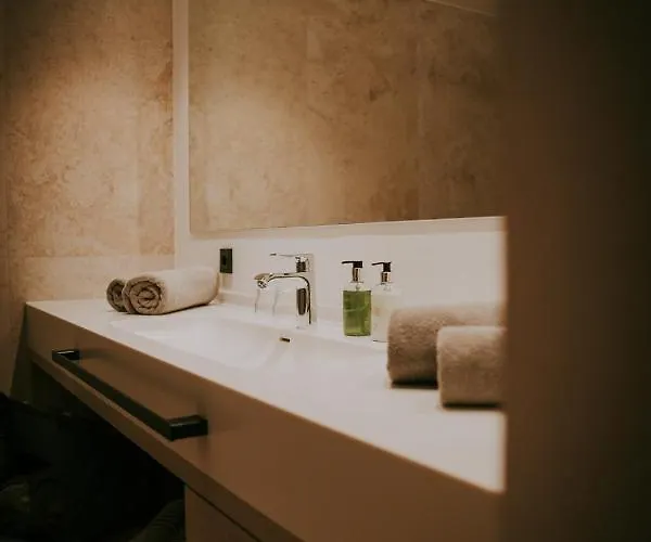 Hotel Mons Wine Passion 4*