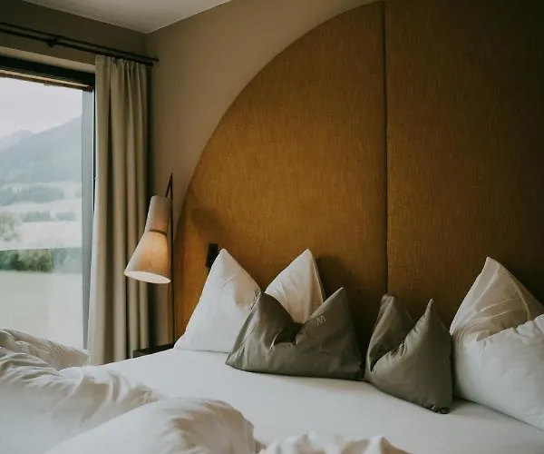 Mons Wine Passion Hotel 4*