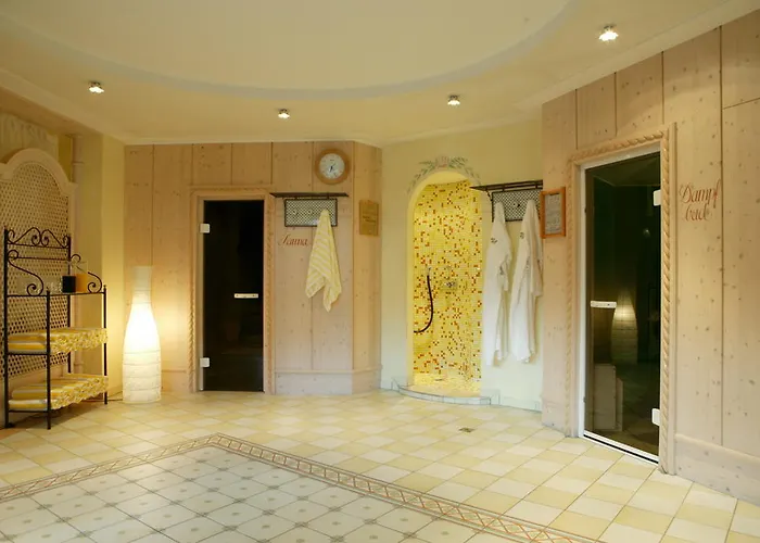 Mons Wine Passion Hotel 4*