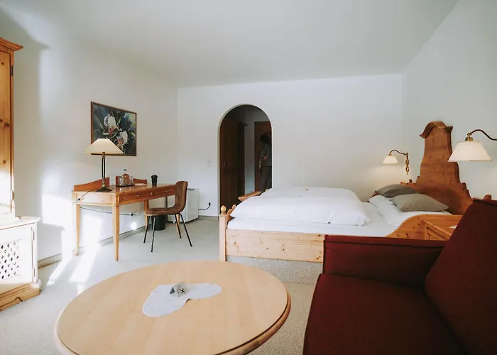 Mons Wine Passion 4*